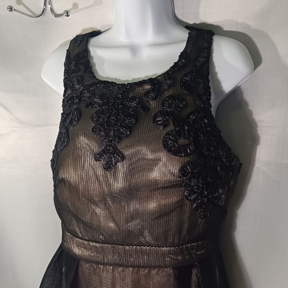 NWT Dear Moon Elegant Black Lace Overlay Dress Jr Size 11 - Picture 3 of 11